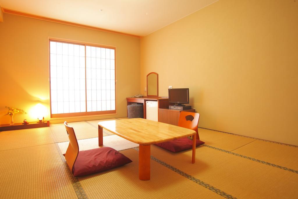 אובמה Hotel Sekumiya מראה חיצוני תמונה